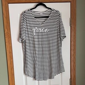 NWT Salt + Light Grace Black and White Striped V-Neck Tunic Tee size 2XL